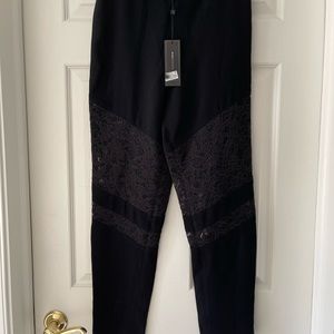 BCBG pants NWT black. XS